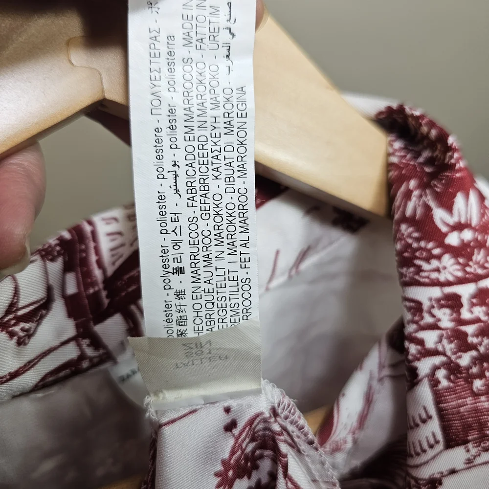 Zara Women’s White Red Toile Scenic Print Button-Down Blouse Size M Chic Classic - Picture 8 of 11